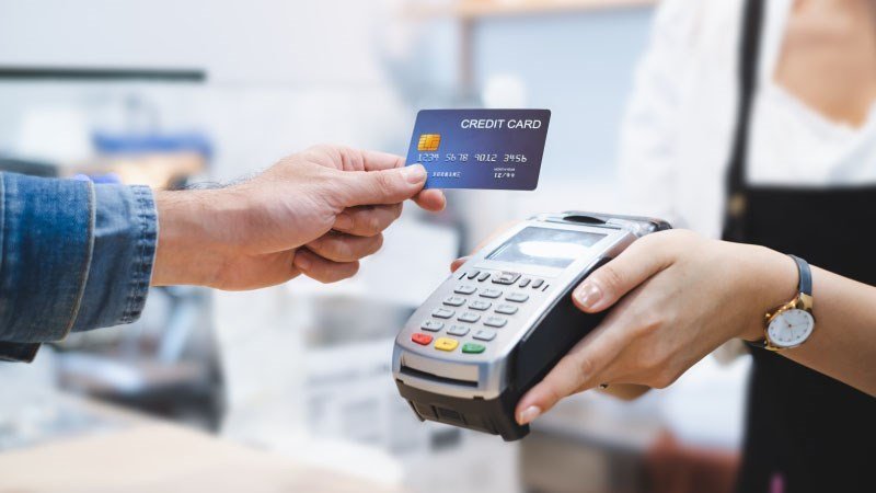 Ưu điểm của mua vàng bằng thẻ tín dụng là nhanh chóng, tiện lợi